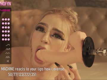 Nude cam girl crystalreves image #570021