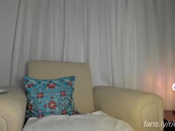 Nude cam girl oksanafedorova image #2807559