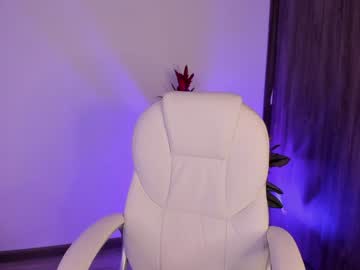 Nude cam girl annie_dreams image #2831688