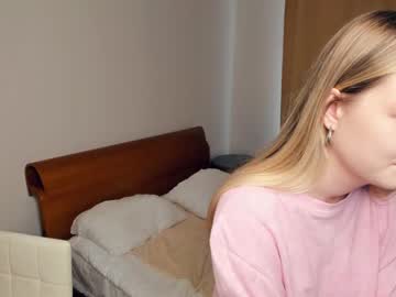 Nude cam girl wildagoffin image #6664671