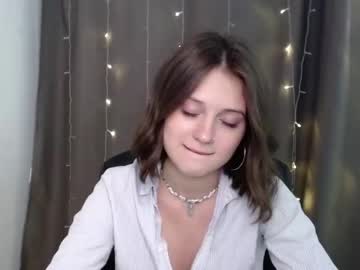 Nude cam girl lucky_lana image #2015050