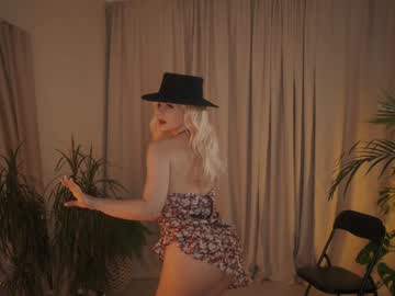 Nude cam girl excitease image #4798761