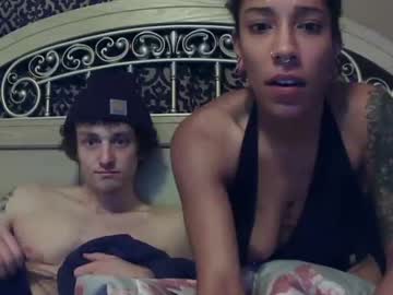 Nude cam couple infinitystoned420 image #864843