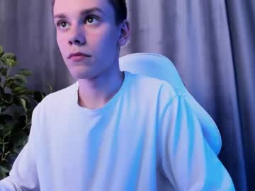 Nude cam man justin__twink image #3590720