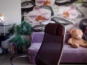 Nude cam girl jennycutey image #1971280