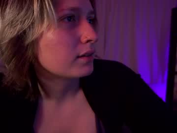 Nude cam girl laylas_universe image #6917404