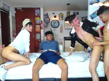 Nude cam man sextwinksx image #4467437