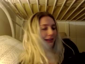 Nude cam girl bambis_honeypot image #930886