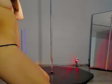 Nude cam girl _meganmeow_ image #4723150