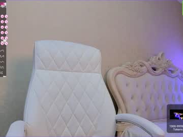 Nude cam girl akura_01 image #4129759