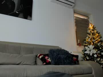 Nude cam girl 9harlotte99 image #3428853
