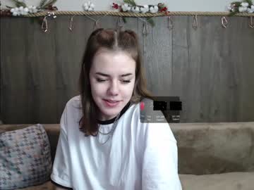 Nude cam girl _alicewonder_ image #3673563