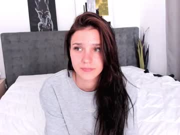 ellettegise nude girls camming