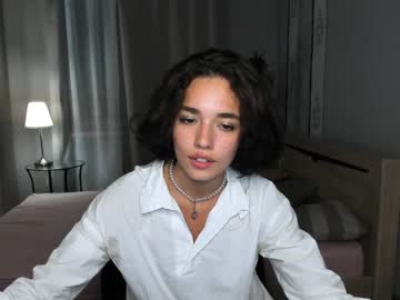 Nude cam girl ella_flare image #2485444