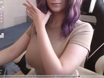 Nude cam girl overoce image #3435774