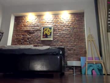 Nude cam girl michi_souffl image #265645