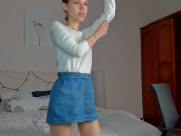 Nude cam girl asemiluna image #256522