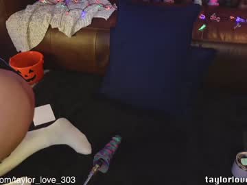 Nude cam girl taylor_love_303 image #5369852