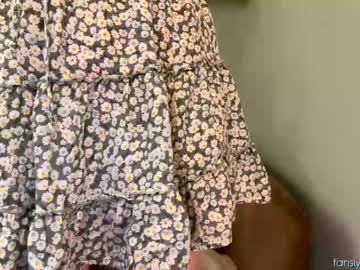 Nude cam girl its_lily image #4976442