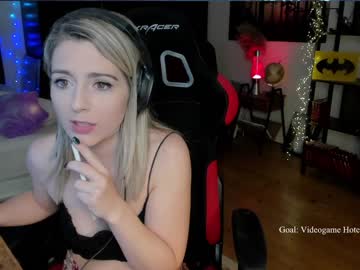 Nude cam girl kimilee22 image #4947598