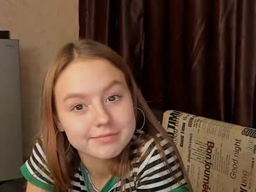 Nude cam girl charlenemine image #3247422