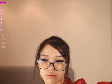 azalea18 nude girls camming
