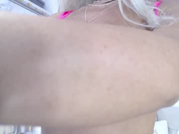Nude cam girl marrylouanne image #2631126