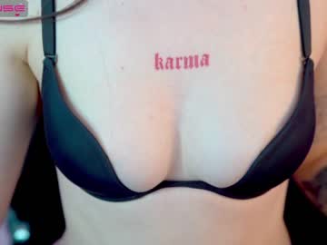 Nude cam couple kira0541 image #4525961