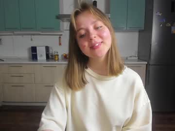 Nude cam girl 1_girl_ image #1470823