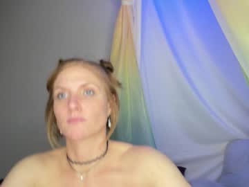 Nude cam couple akgingersnaps image #6150125