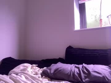 Nude cam girl littlehellfire image #2951133