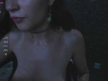 Nude cam girl nerdy_freyua image #5061749
