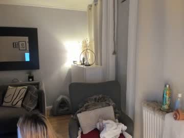 Nude cam girl sastina image #1962265