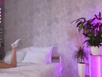 Nude cam girl nika_lodge image #3975027