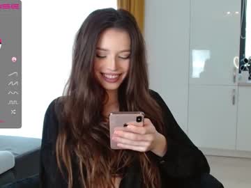 Nude cam girl isia_slay image #1198114