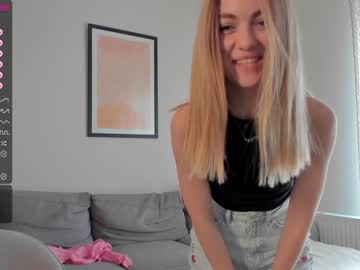 Nude cam girl brilliantvictoria image #4037857
