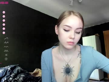 ur_sweet_lily nude girls camming