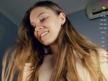 Nude cam girl youne_and_beautiful image #4568396