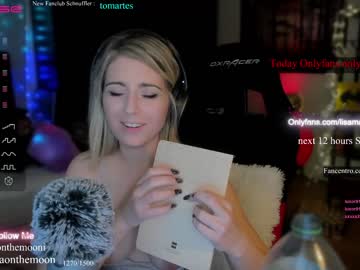 Nude cam girl kimilee22 image #4198389