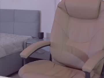 Nude cam girl mia_milagros image #1460892