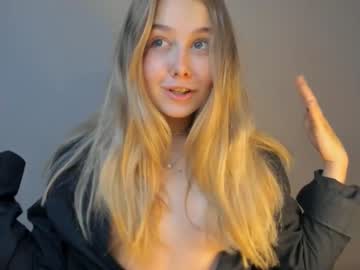 Nude cam girl pewdieevaa image #5150952