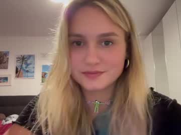 Nude cam girl sarahsapling image #5443714