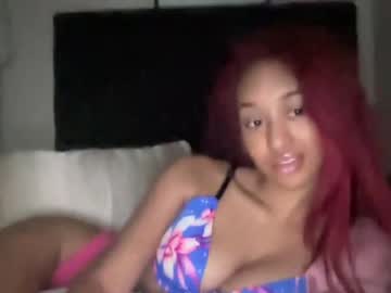Nude cam girl princesslynxx6969 image #5359237