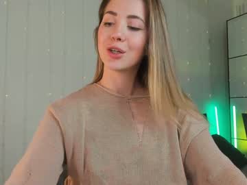 Nude cam girl emmi_rosee image #5772546