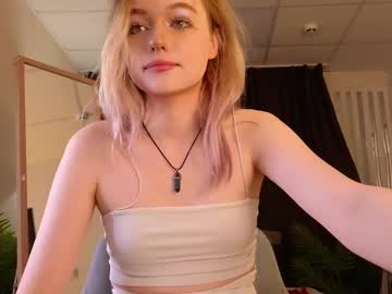 just_mia_ nude girls camming