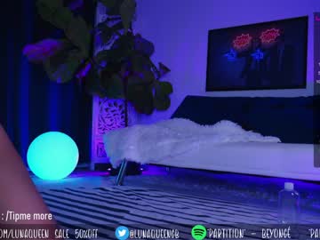 Nude cam girl lunaqueeeen image #2192774