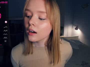 Nude cam girl sun_shiiine image #4140392