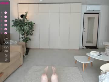 Nude cam girl oki_dokie image #4730520