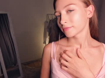 Nude cam girl wave_of_happy_ image #5620792
