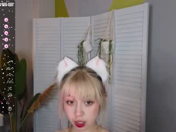 Nude cam girl y_u_m_i_k_a image #3902075